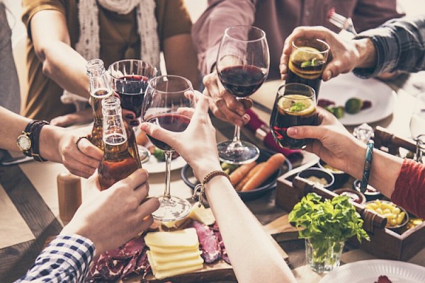 Zwijndrecht telt veel stevige drinkers, Ambacht is hekkensluiter in regio