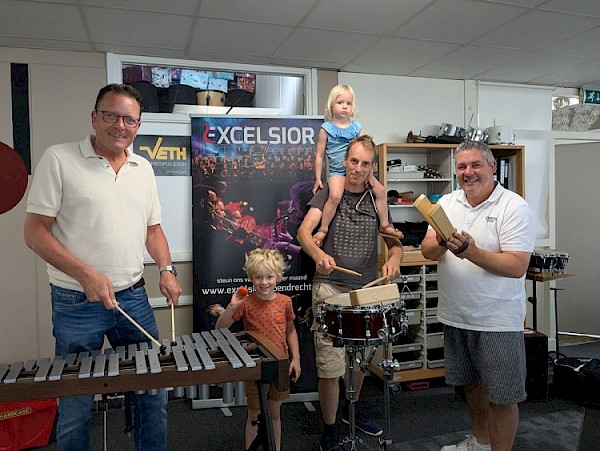 Veth Propulsion ondersteunt Excelsior met uitbreiding instrumentarium