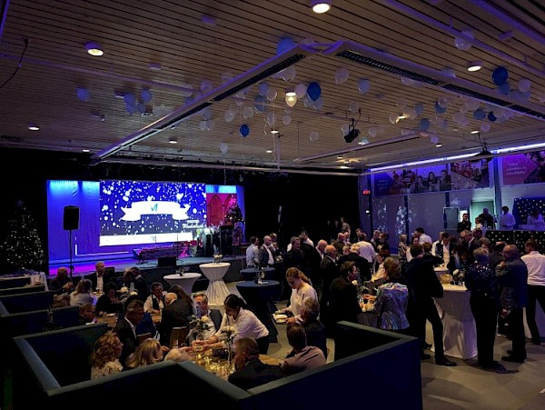 Leerlingen van de Lage Waard organiseren Winter Wonderlandfeest voor ondernemers Papendrecht