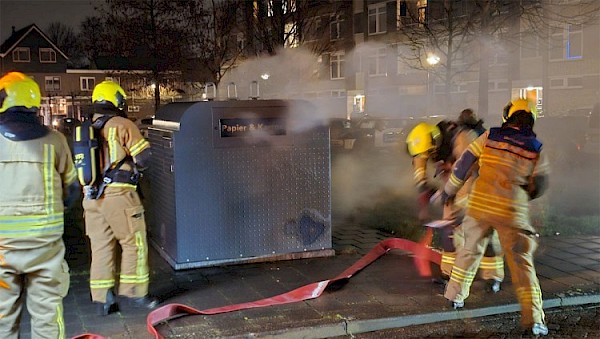 Containerbrand aan de Cortenaerstraat