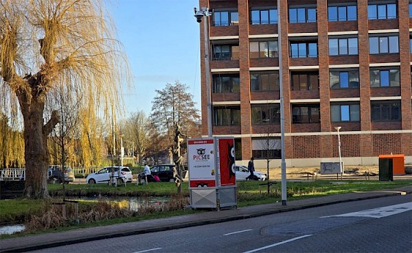 Gemeente plaatst beveiligingscamera bij beoogde vluchtelingenopvang Weteringsingel