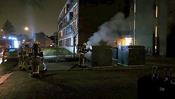 Containerbrand aan de Staringlaan