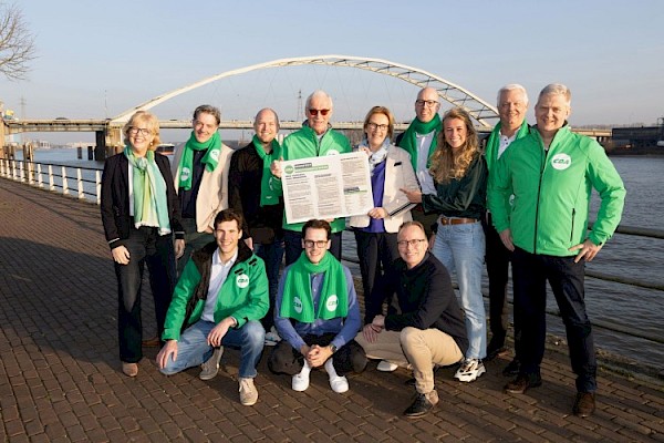 Negen CDA-lijsttrekkers ondertekenen manifest “Bruggenbouwers” bij Papendrechtse Brug
