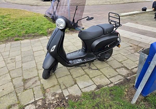 Aanrijding op rotonde Veerweg/Rembrandtlaan