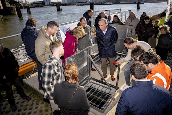 Nieuwe persleiding tussen Willem Dreeslaan af naar de Merwede in gebruik genomen