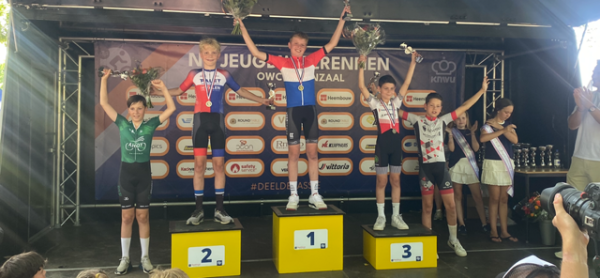 Brett Warner 5e op NK Jeugdwielrennen